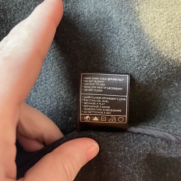 BB Dakota Charcoal and Burgundy Plaid Cape with Faux Fur Collar - Picture 7 of 8